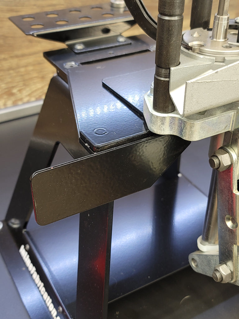 Output bin bracket for 2018 LEE Value turret, 2018 PRO1000, LEE Reloader press.