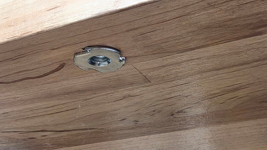 Barbed T-nut style Ultramount bolt down kit