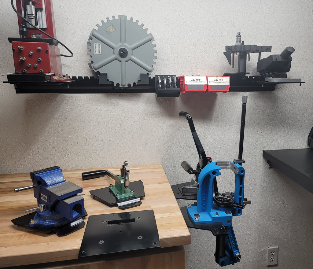 Flush mount quick change baseplate